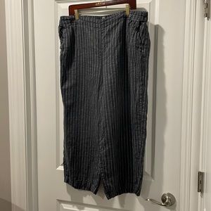 Eileen Fisher ankle pants. XL grey linen with white stripes. 24” inseam.